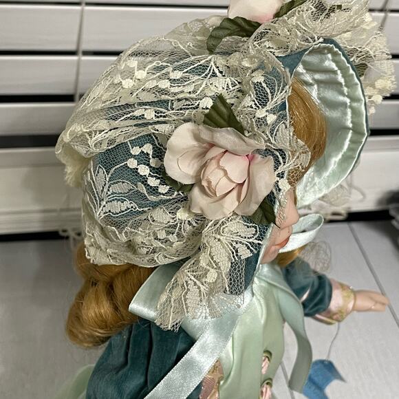 The Savoy Collection Limited Edition Sisley Doll - Picture 7 of 14